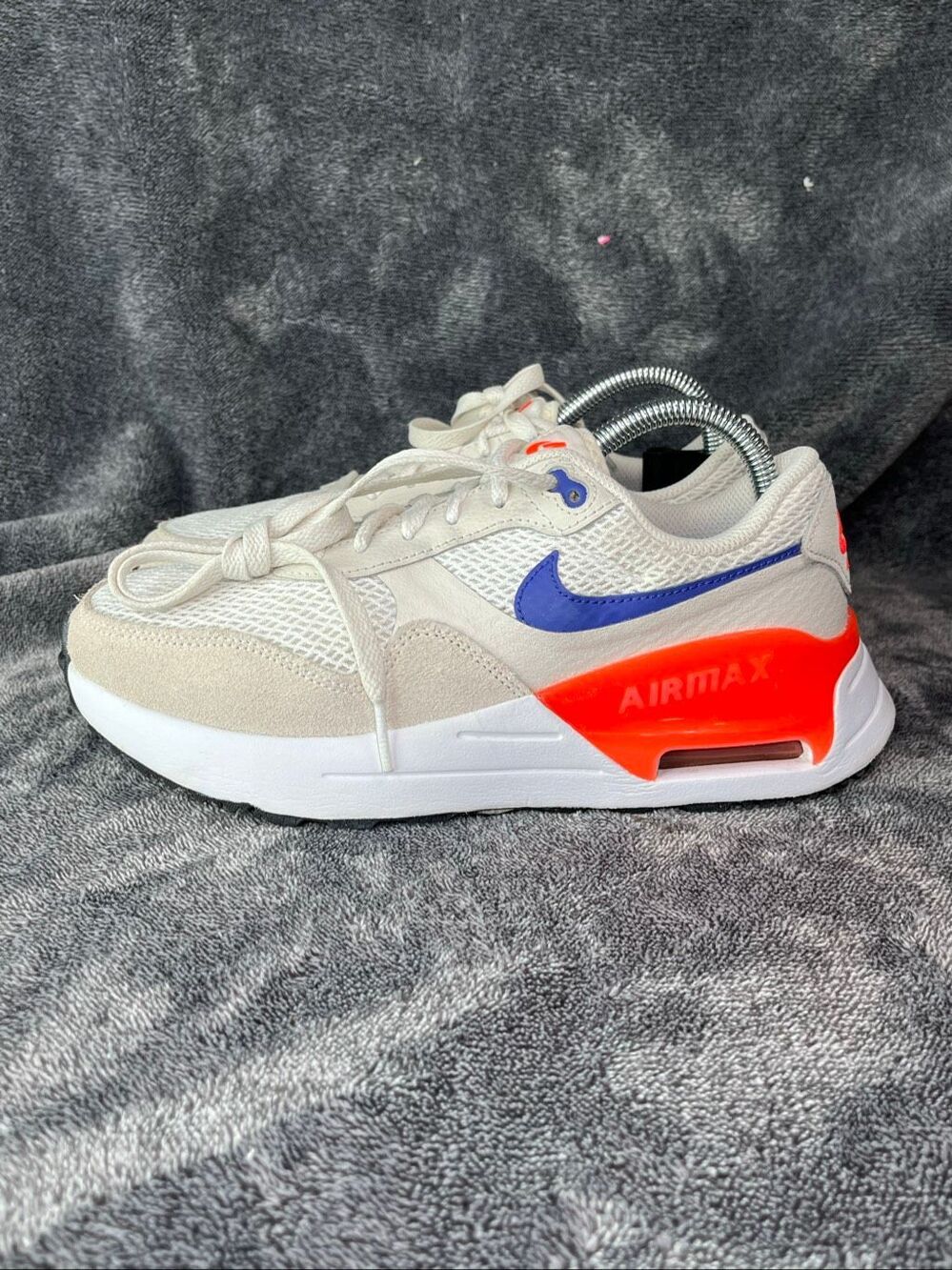 Nike Air Max SYSTM Womens Size 8.5 White Blue Red Sneakers DM9538-101